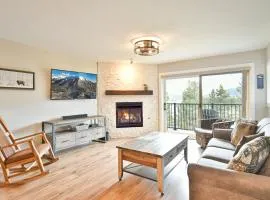 Lake Forest Lakeside Condo: Mountain, Lake Views