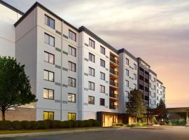 Courtyard by Marriott New Orleans Metairie, ξενοδοχείο σε Metairie