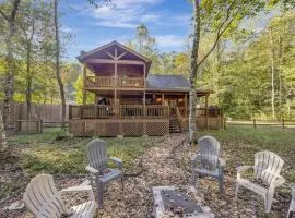 The cozy cabin get away with hot tub