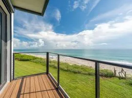 Oceanfront 4-bed Designer Villa with private pool
