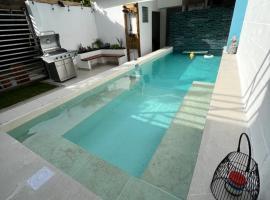 Villas de Carolina, hotel in San Salvador