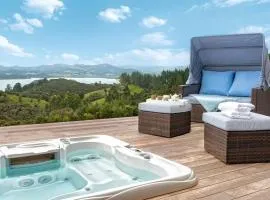 KAURI HILL ESTATE Luxe Mountain Retreat