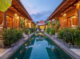 Luxury Beachside - SelMoon Villa