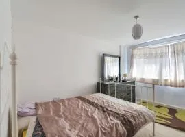 Cosy room near Wembley Stadium