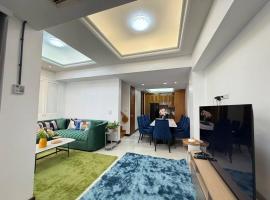 Miq Asoke 5BR Sukhuvit15, khách sạn ở Makkasan