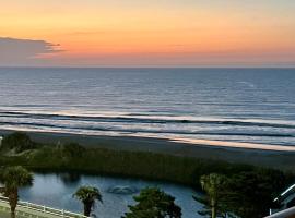 Luxe by the Sea - 5-Star Beachfront Escape, condo in Myrtle Beach