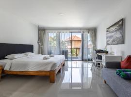 Deluxe Room with Pool View, hotel v destinaci Balian