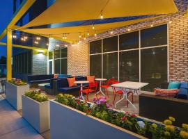 Tru By Hilton Charlotte Tyvola I-77, hotel em Charlotte