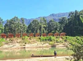 Konglor Cave Resort-Riverside Restaurant