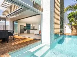 Beachside Retreat with Private Pool