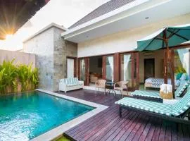 Villa Sebelas Legian