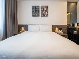 Dream Mansion Hotel