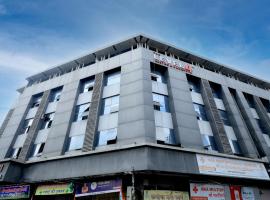 Hotel Mansi, hotel poblíž Letiště Daman - NMB, Vapi
