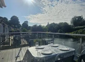 Lakeside Lodge 84