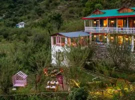 SaffronStays Fairytale Villa - 3 bedroom villa in orchards and access to the river
