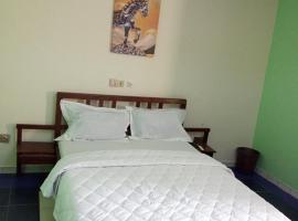 Hôtel Legrand, hotel v destinaci Douala