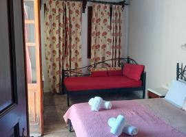Hotel Villa Orsa, hotel in Skiathos Town