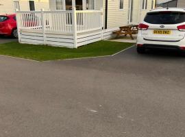 Christines caravan J28, hotel v destinaci Kinmel Bay