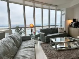 Cityview in the Sky 2Bdrms 2Baths 5realbeds