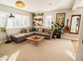 Cranford House By Air Premier