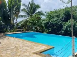 Appartement confortable à Sainte-Luce avec piscine