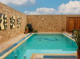 Panoramic View Villa, 4 Bed, Pool