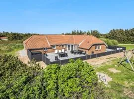 Awesome Home In Ringkøbing With Sauna