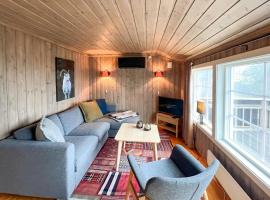 3 Bedroom Stunning Home In Sjusjøen, hotel in Sjusjøen