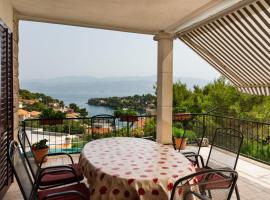 Apartment Ivope, hotel em Splitska