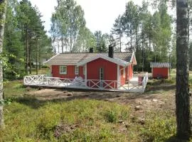 Beautiful Home In Hestra With 3 Bedrooms