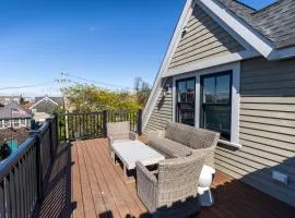 The Newport Lofts - 595 Thames Street