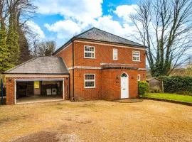 Perfect Home In Central Tunbridge Wells, Sleeps 10