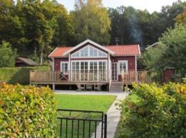 Nice Home In Bräkne-Hoby With 3 Bedrooms And Wifi, hotel v destinaci Bräkne-Hoby