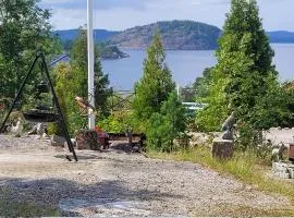 Nice Home In Uddevalla With 1 Bedrooms And Wifi