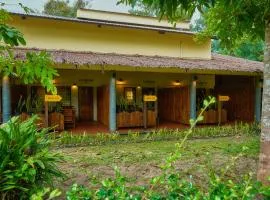 Sawasdee Lagoon Camping & Restaurant