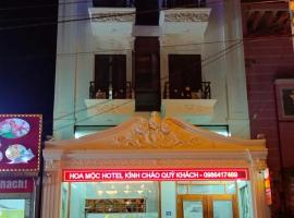 Hoa Mộc Hotel MC - by BAY LUXURY, hotel de lujo en Làng Môn