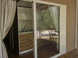 Mobile home Jezera Murter Comfort, resort en Jezera