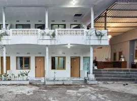 Urbanview Orchid Guest House