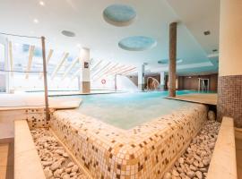 Alpine Mugon Hotel, hotel v destinaci Vason