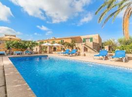 Große Pool-Finca Olivera bei Cas Concos Mallorca, hotel in Caʼs Concos