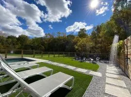 Kings Woods Lodge - Nature Resort & Venue in Wine Country