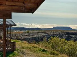 Hlid Huts