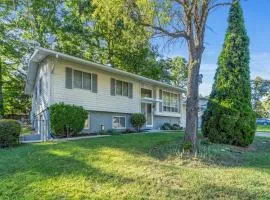 Spacious 5 Bedroom Home in Washington DC Suburb