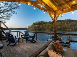 Clearwater Shores-Lakefront Stunning Views-Smith Lake, AL-5 Bedrooms