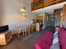 Charmant Duplex à Autrans, 6 pers, 45m², Proche Pistes et Commerces, Balcon Sud - FR-1-737-58