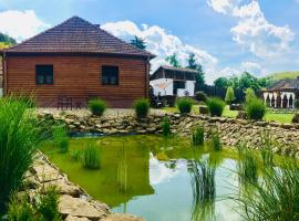 Mátrai pincés udvar, מלון בMátramindszent