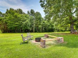 Secluded Harrison Retreat Near Buffalo Natl River, hotel v destinaci Harrison