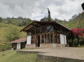 MoiraEcolodge - Cabaña El Roble