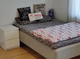 Private room in share apartment