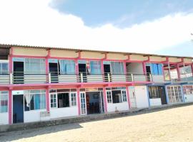 Hotel Villa Salom&eacute; LECP, hotel con estacionamiento en Villagarz&oacute;n